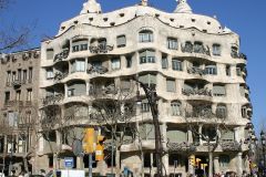 casa-mila-detta-la-pedrera-06