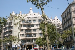 casa-mila-detta-la-pedrera-11